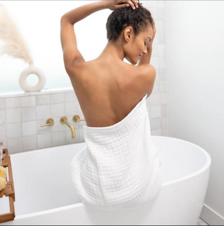 Benefits of Air Drying Your Skin in Winter: Why Skipping the Towel is Worth It